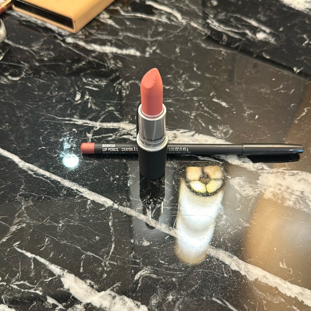 Mac lipstick and lip pencil